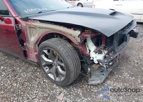 2019 Dodge Challenger R/T из США, поврежденный, VIN 2C3CDZBT7KH616326